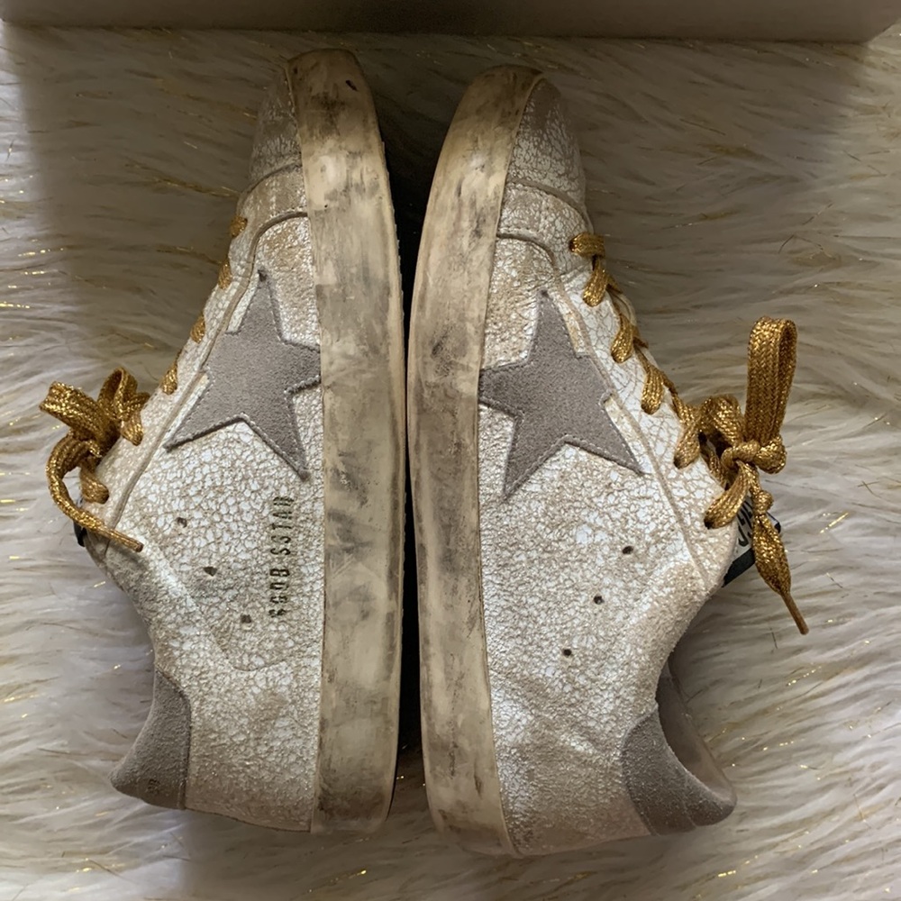 Golden Goose Superstar - Picture 2 of 12